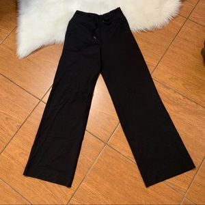 Lululemon size 2 black leggings wide leg like new